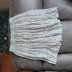 Flower skirt, size Medium